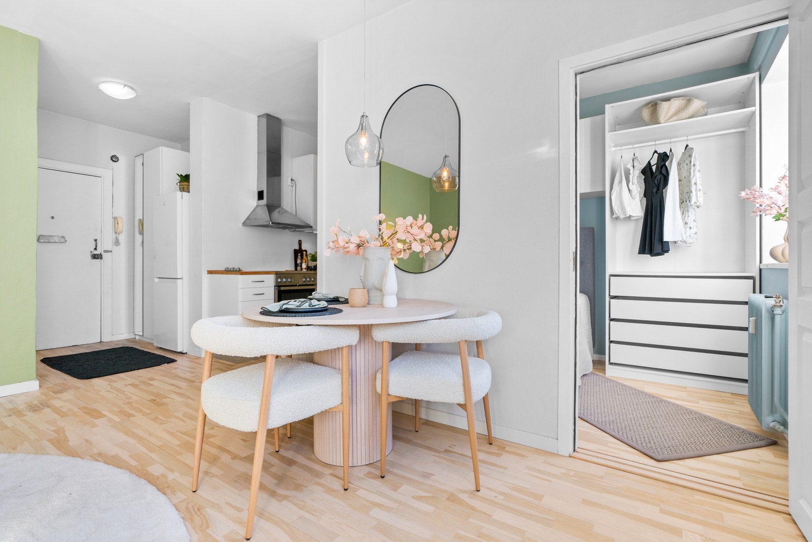 Vi tar turen videre inn på soverommet. Galleribilde