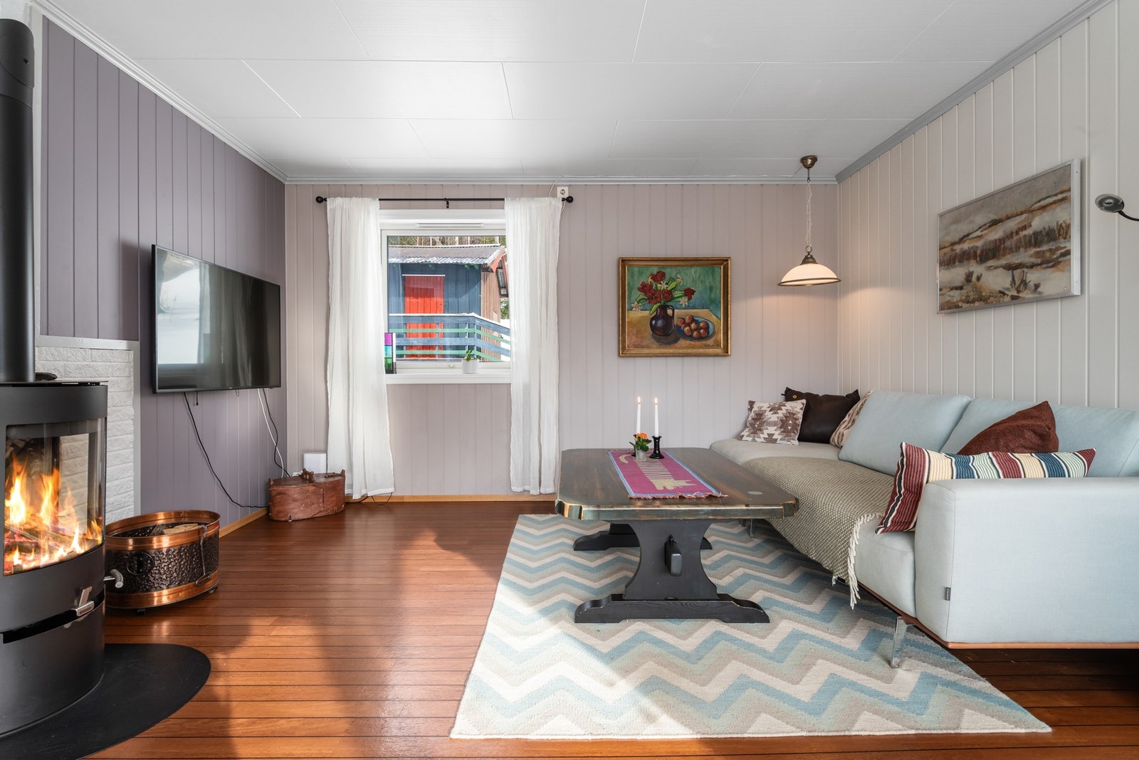 Her presenteres en flott familiebolig med skjermet og landlig beliggenhet i Ålen. Galleribilde