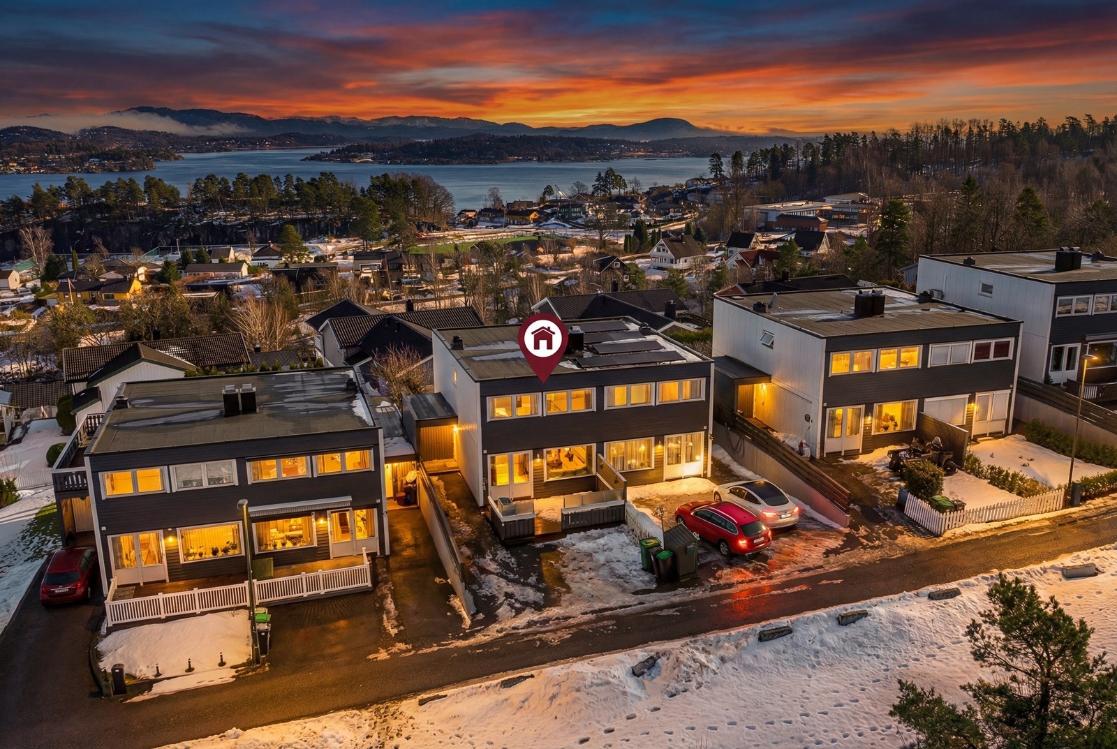 Kveldsbilde, dronefoto Galleribilde