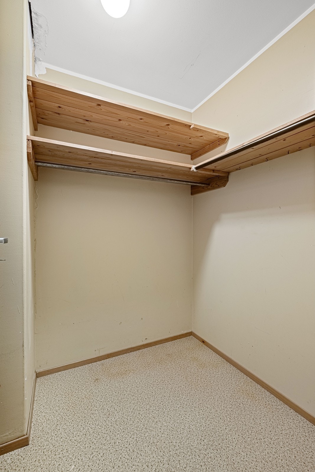 Praktisk bod Galleribilde