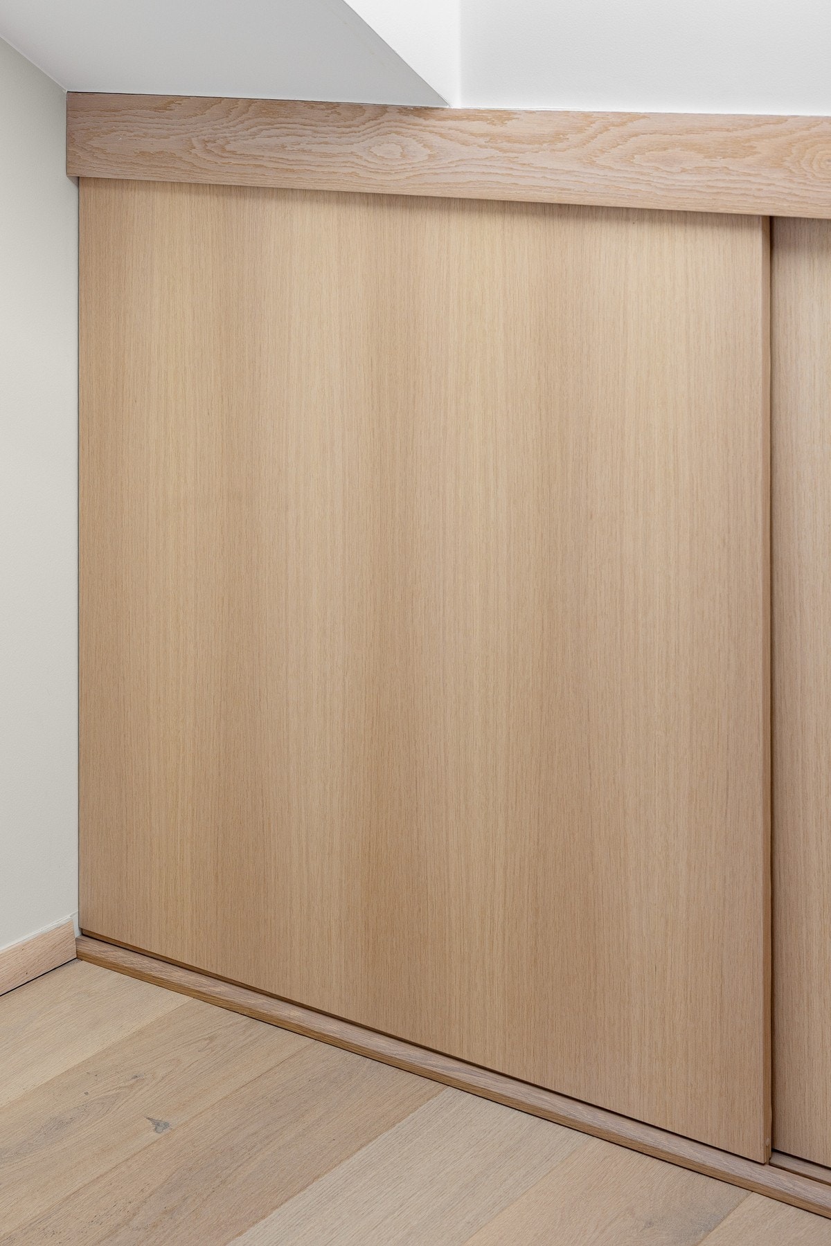 Snekkerbygget skap medfølger Galleribilde