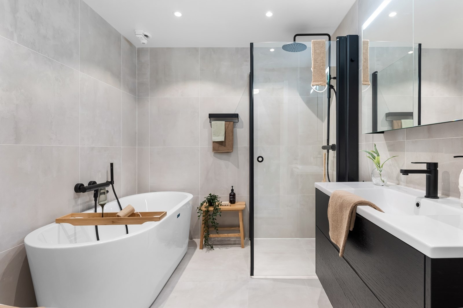 Eksklusivt hovedbad nyoppusset i 2021. Galleribilde