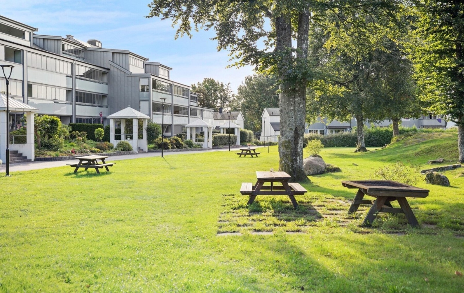 Fellesområdene er parkmessig opparbeidet. Galleribilde