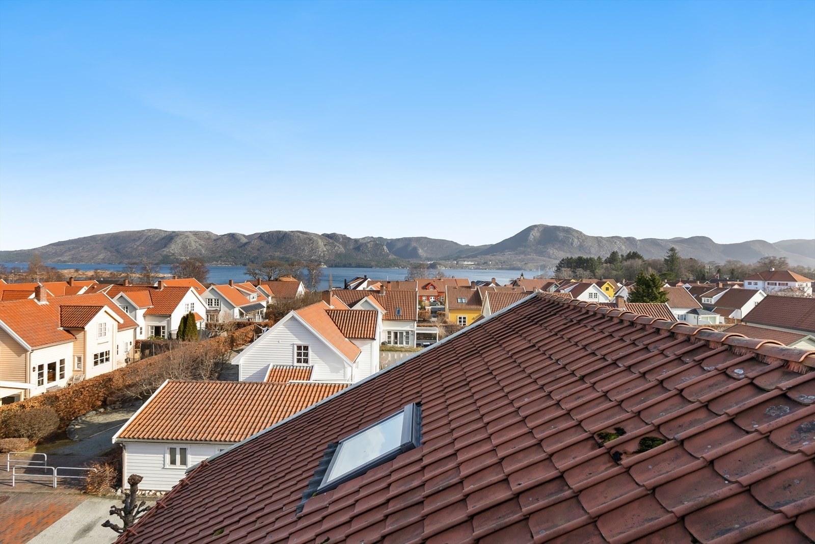 Flott utsikt fra loftstuen. Galleribilde