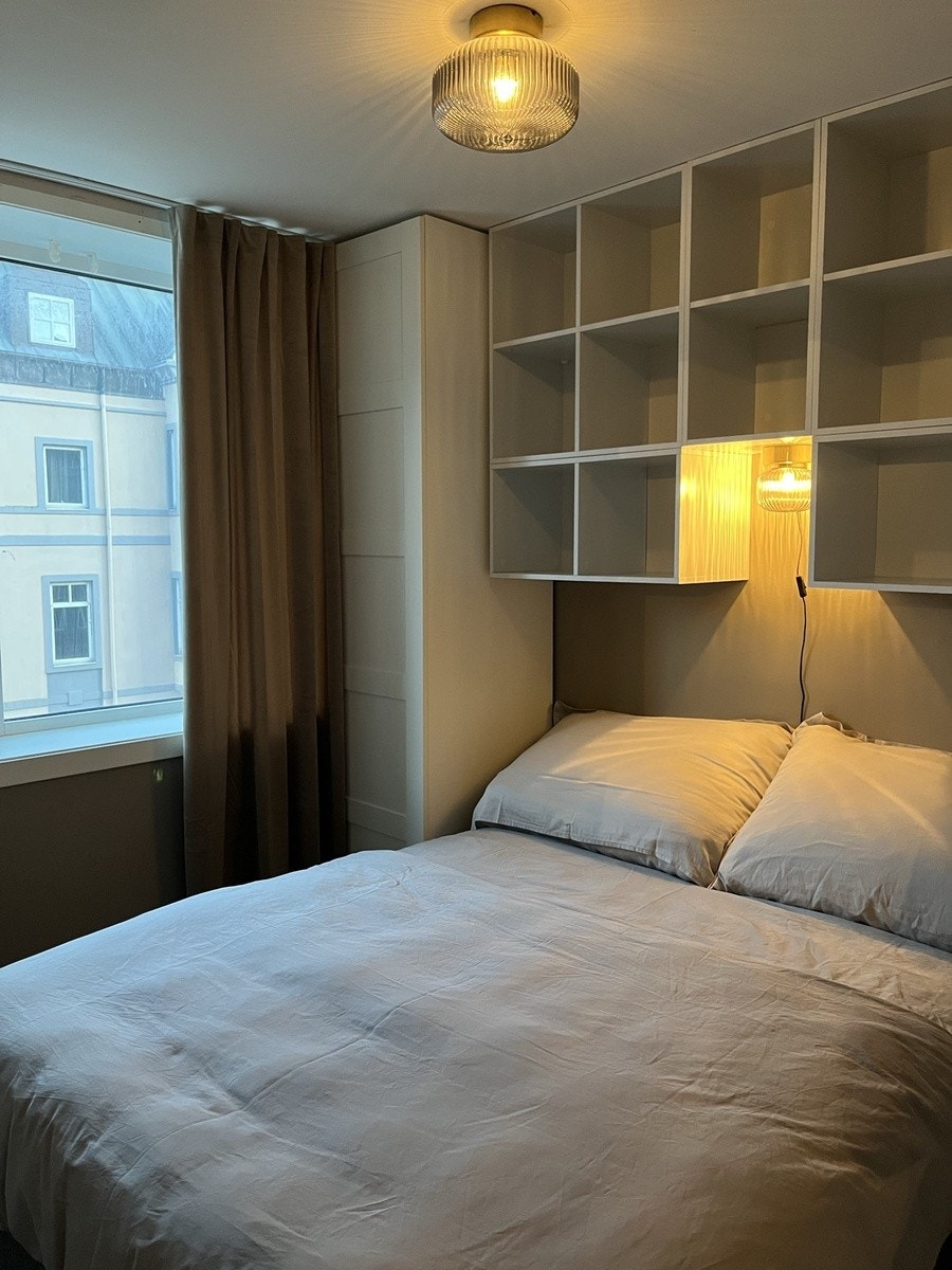 Soverom med oppbevaringsplass. Galleribilde