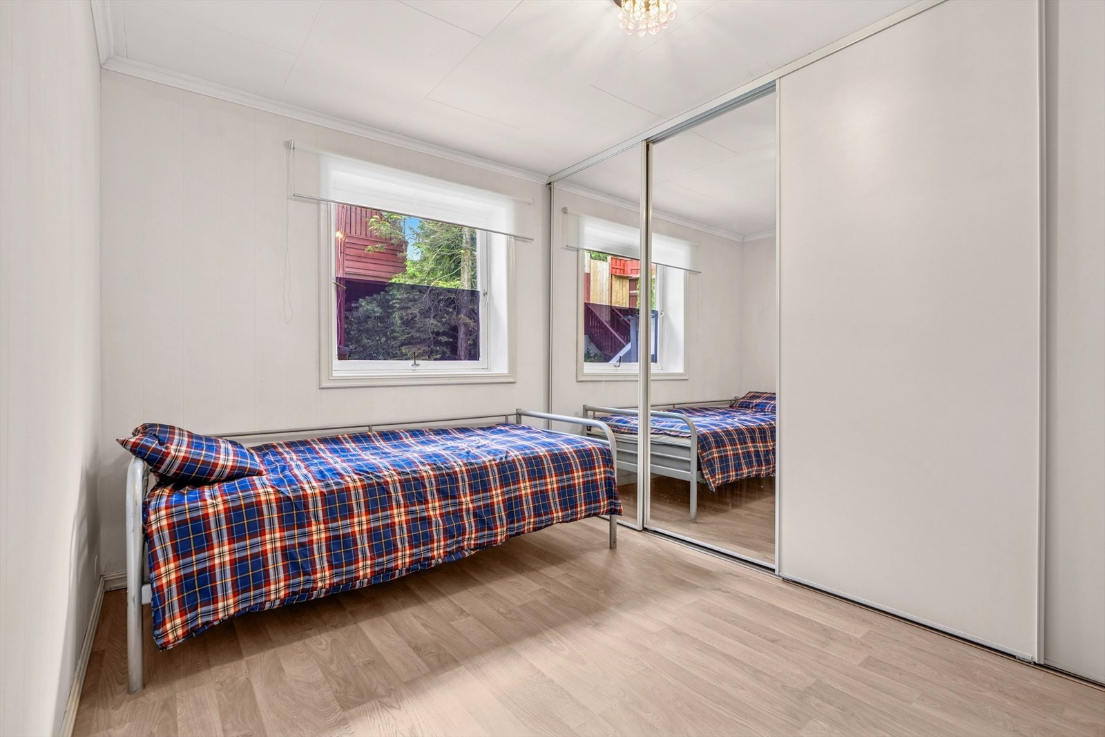 Soverom i underetasje. Galleribilde