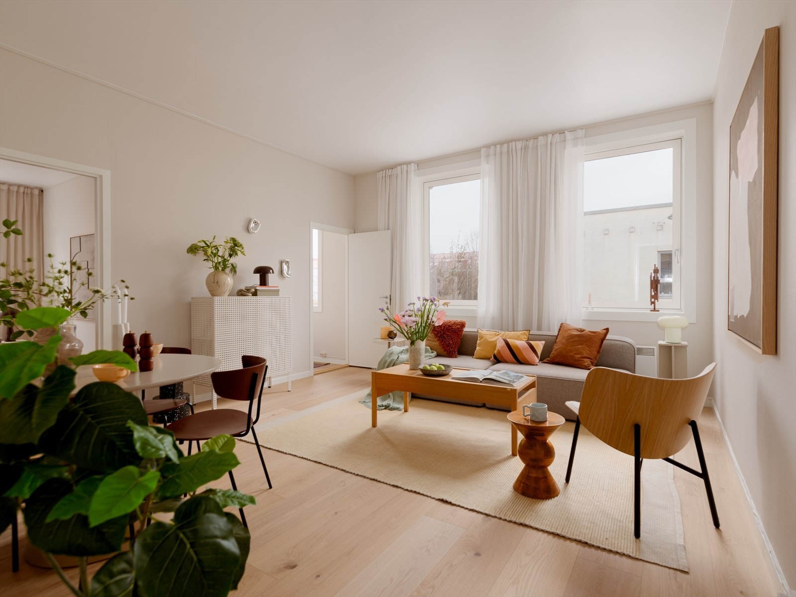 Det er nydelige lysforhold i leiligheten. Galleribilde