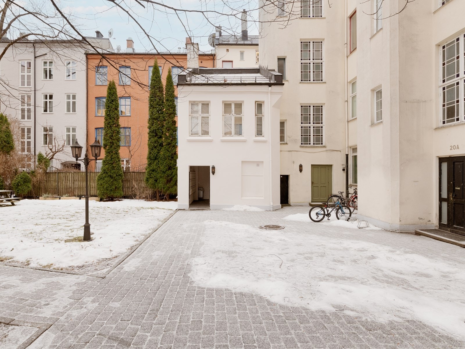Borettslaget har en hyggelig felles bakgård. Galleribilde