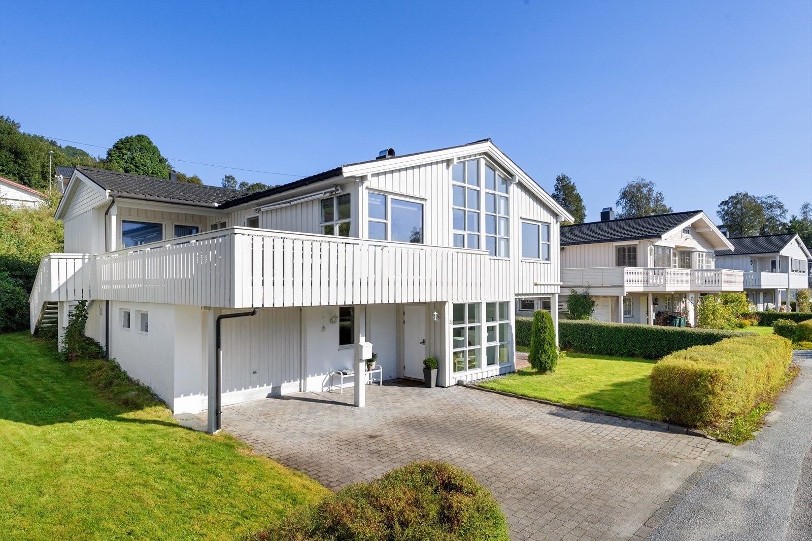 Fasade mot sør. Galleribilde