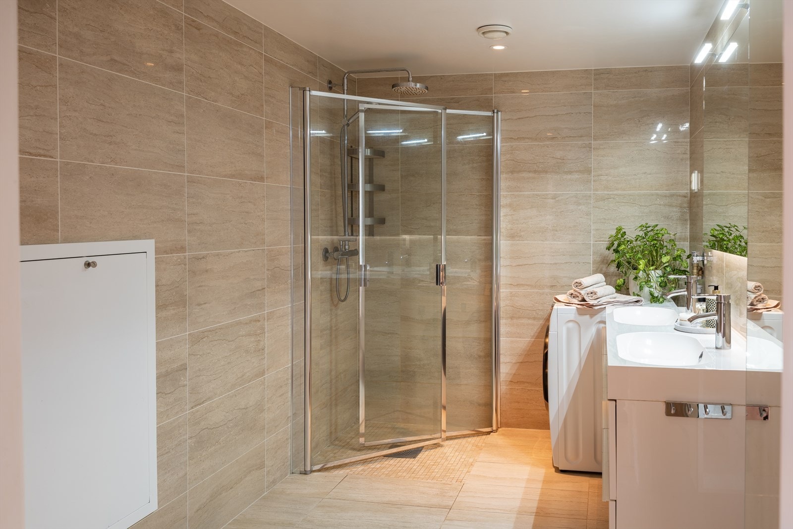 Rør i rør system og gjennomgående smakfullt uttrykk. Galleribilde