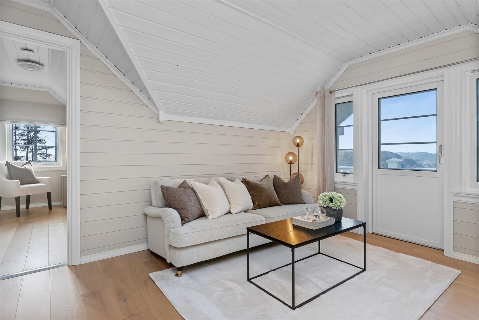 Fra loftstuen har man direkte adkomst til terrasse Galleribilde