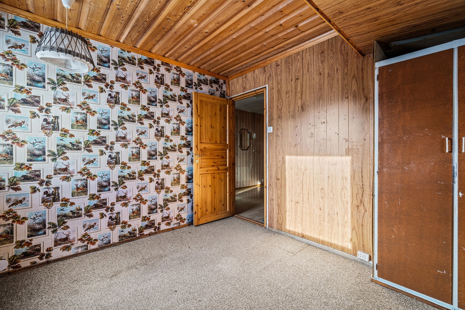 Kjellerrom/soverom. Galleribilde