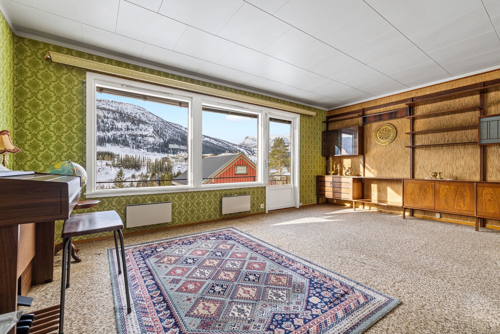 Åpent og romslig oppholdsrom. Galleribilde