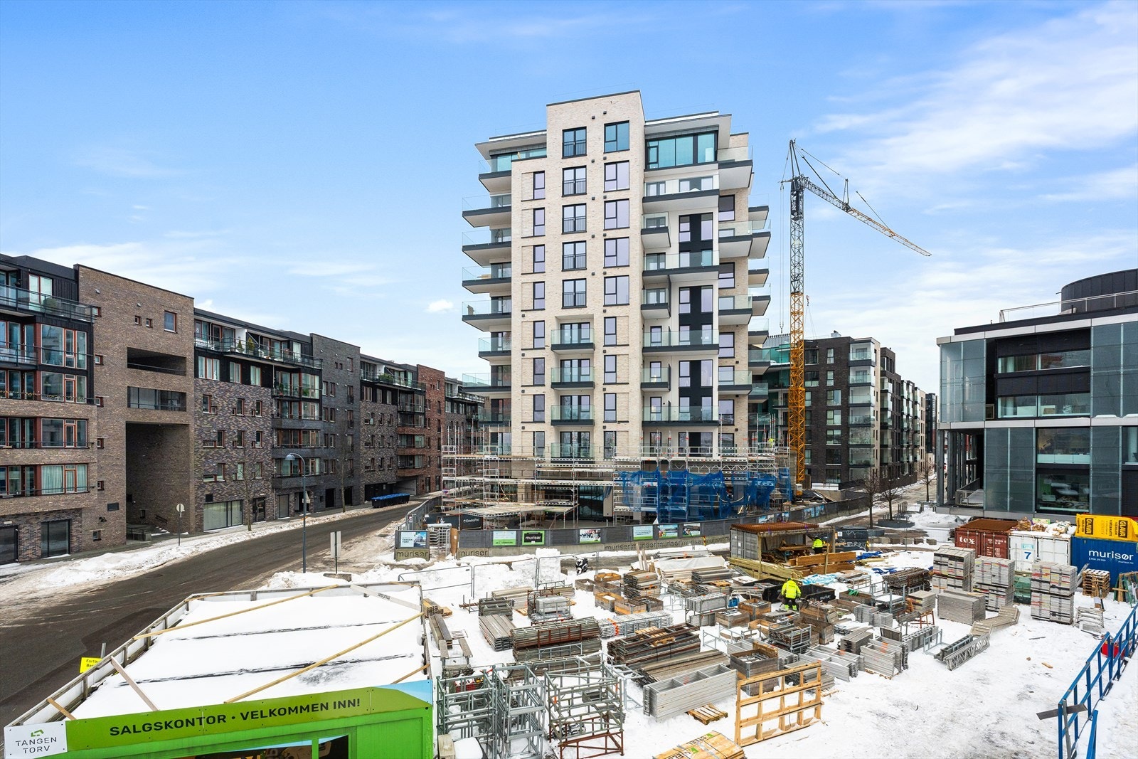 Velkommen til Tangen Fyr - Her presenteres en helt rå hjørneleilighet i 8.etg. Galleribilde