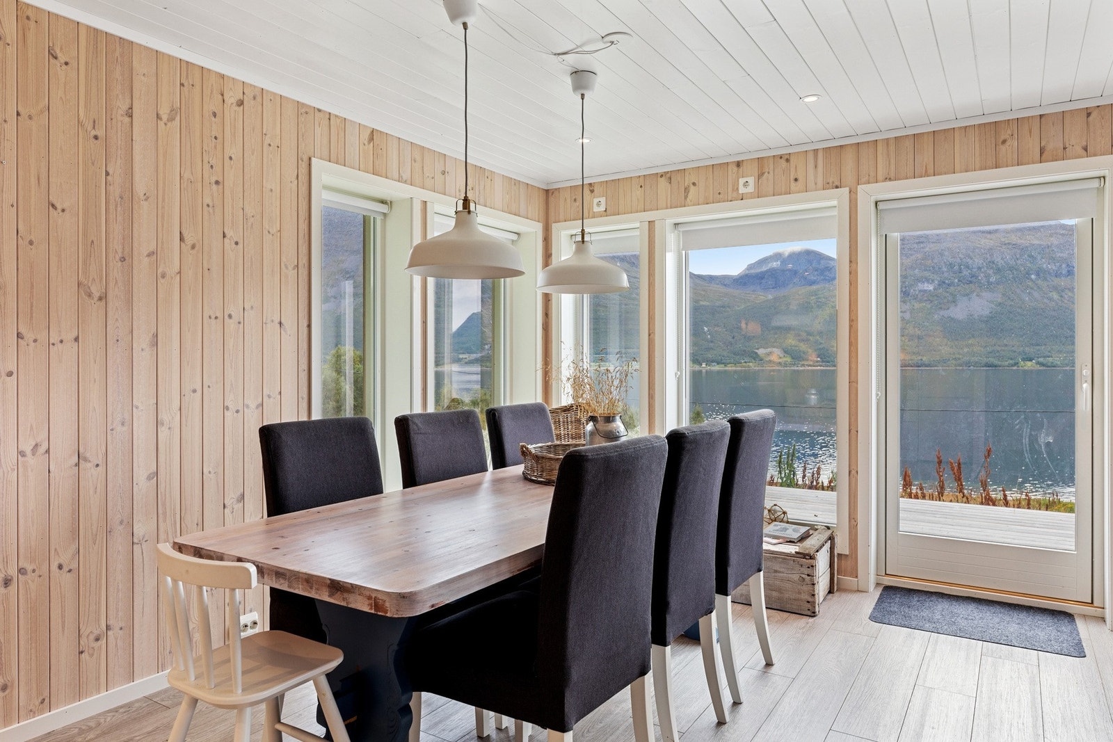 Perfekt for hyggelige måltider med familie og venner. Galleribilde