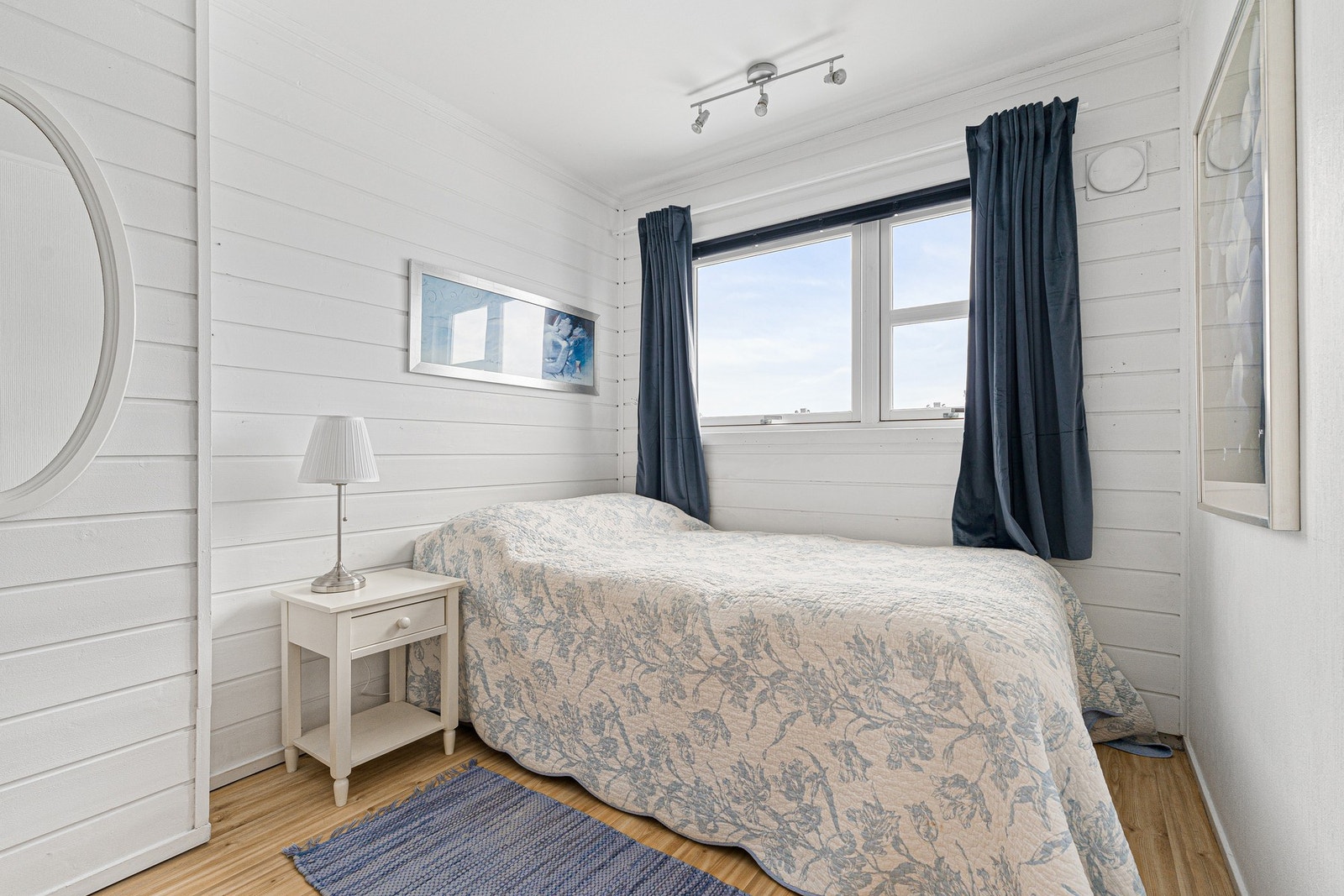 Soverom to på 9,5 m². Galleribilde