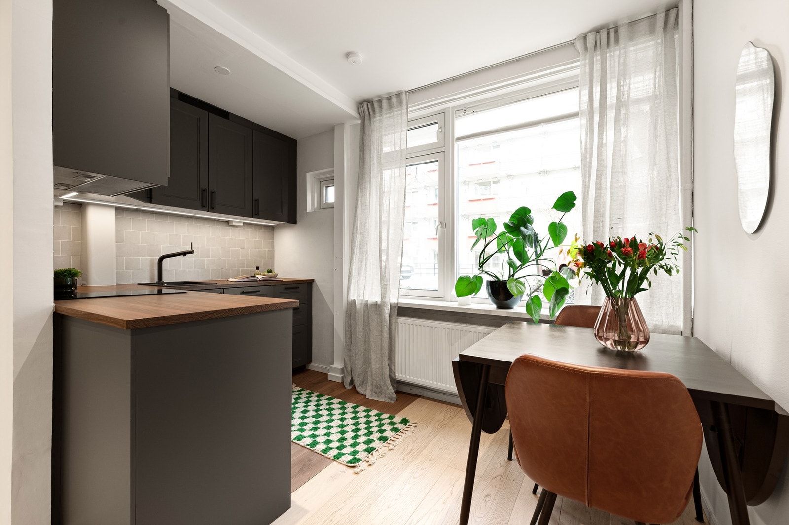 Moderne kjøkken. Galleribilde