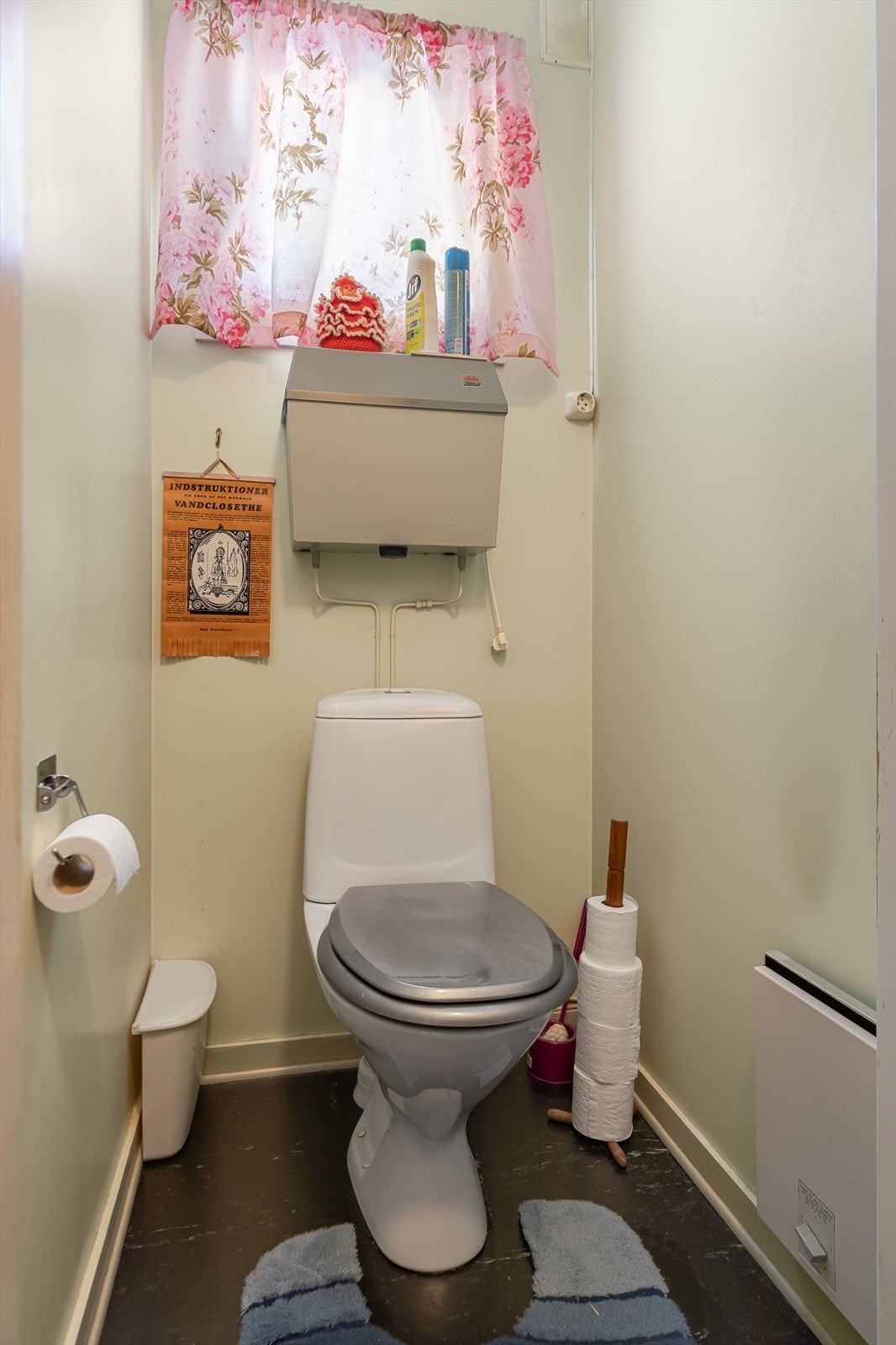 Praktisk toalettrom Galleribilde