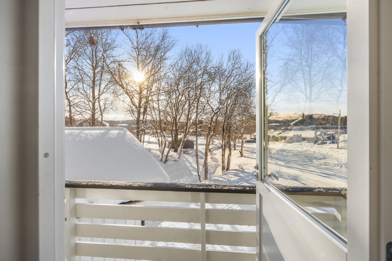 Utgang til luftebalkong Galleribilde