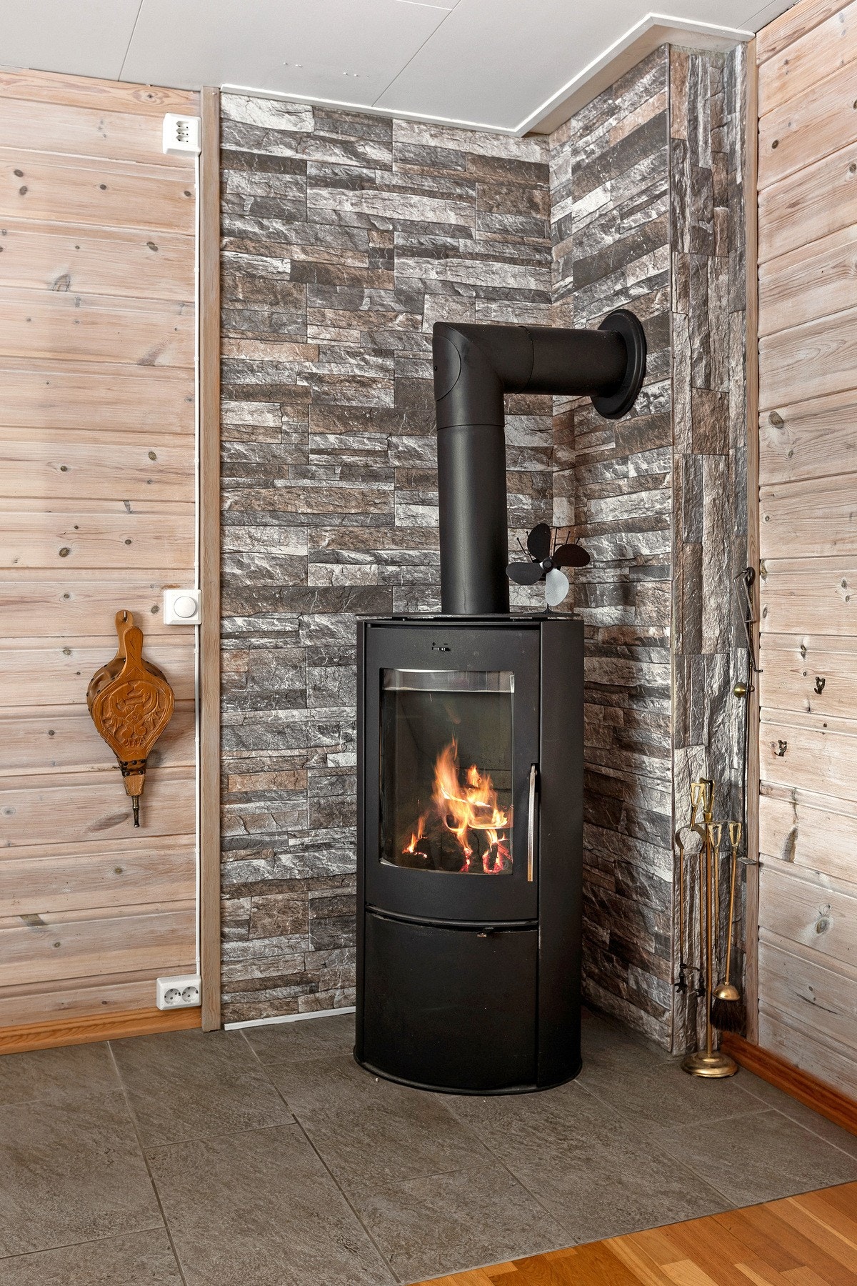 Oppvarming med ved, varmepumpe og elektrisk. Galleribilde