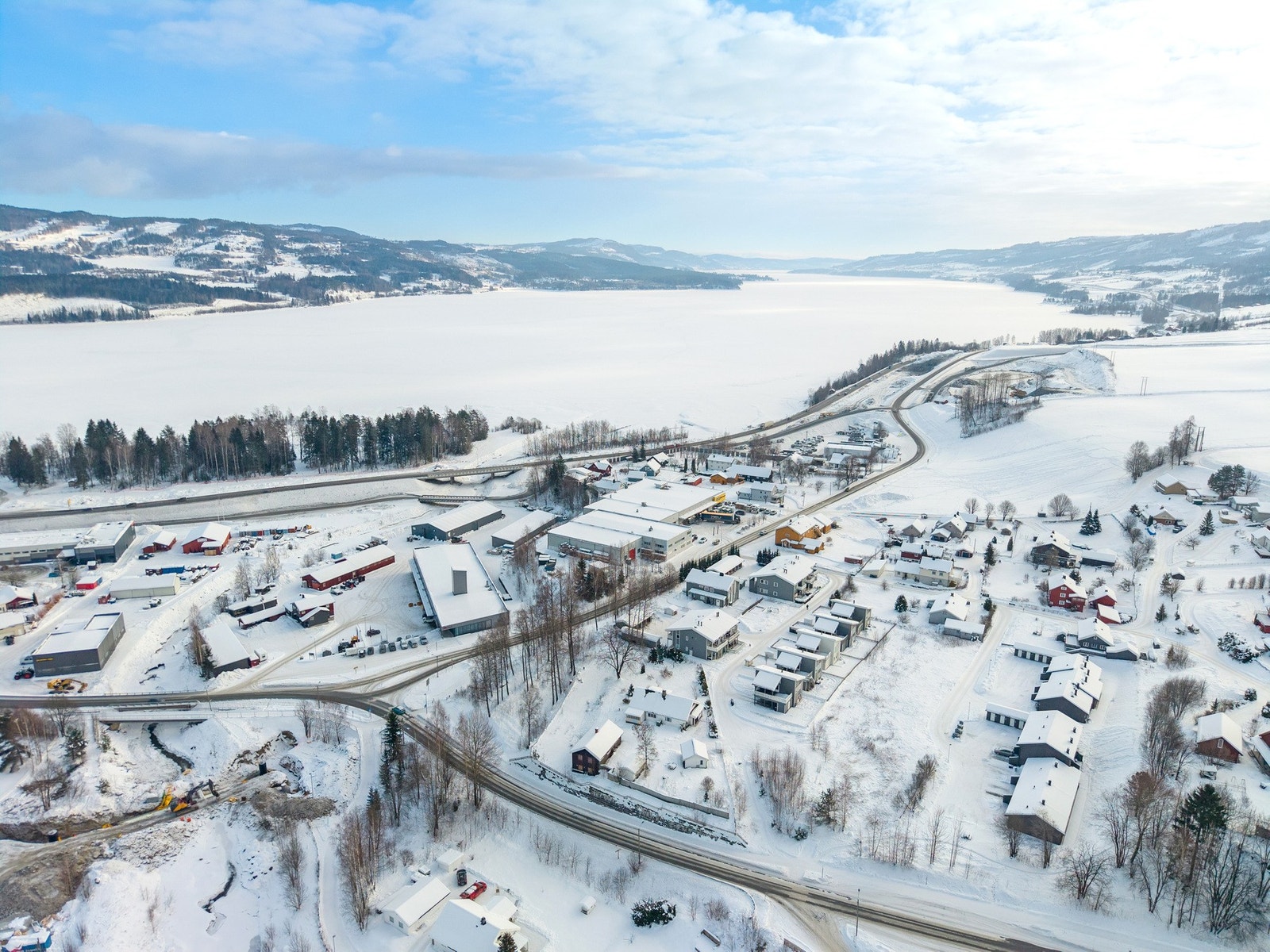 Enkel tilgang til alle Mjøsbyene. Galleribilde