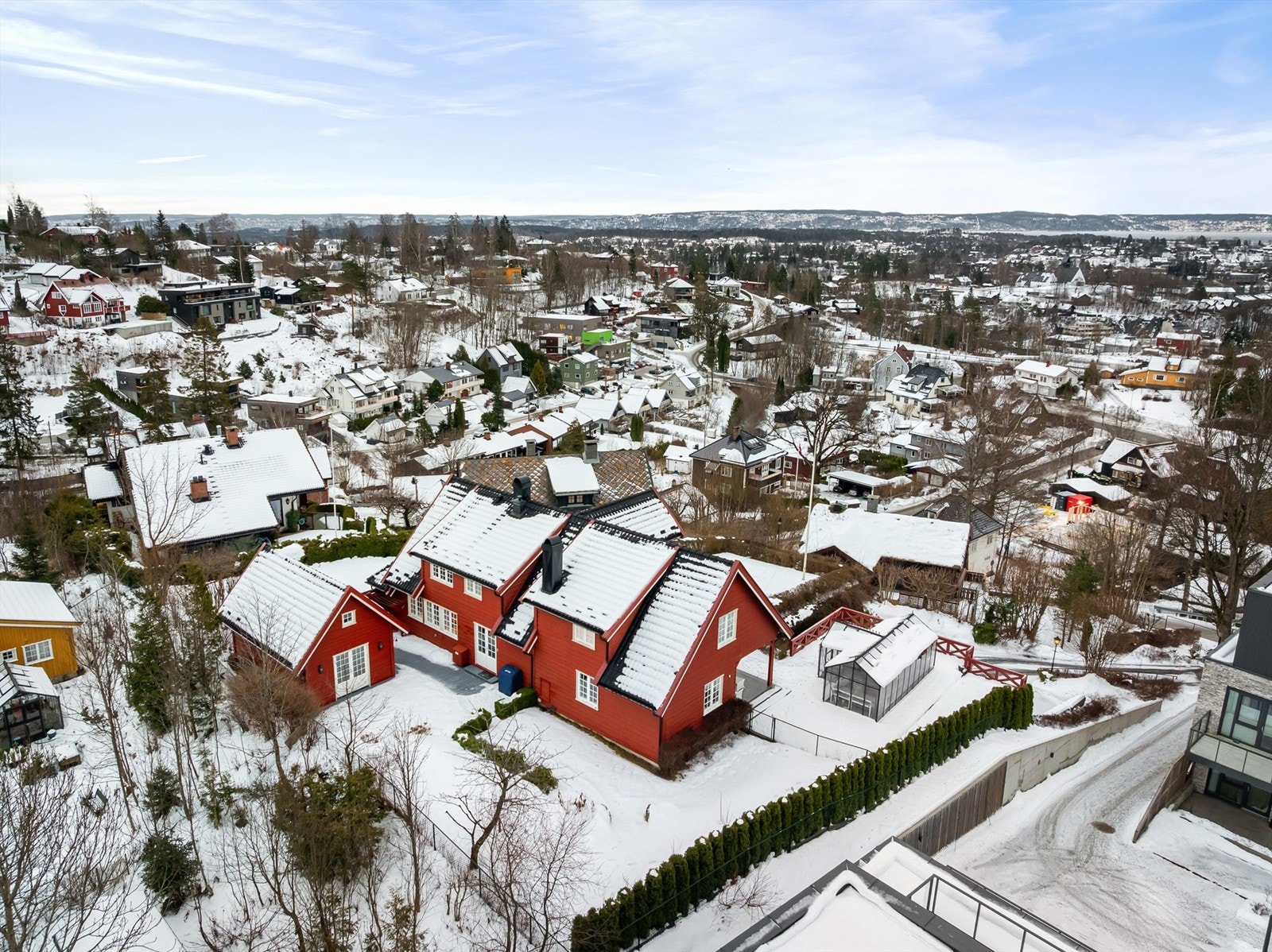 Billingstad er et flott sted for den aktive familien, her har man kort vei til både marka og sjøen Galleribilde