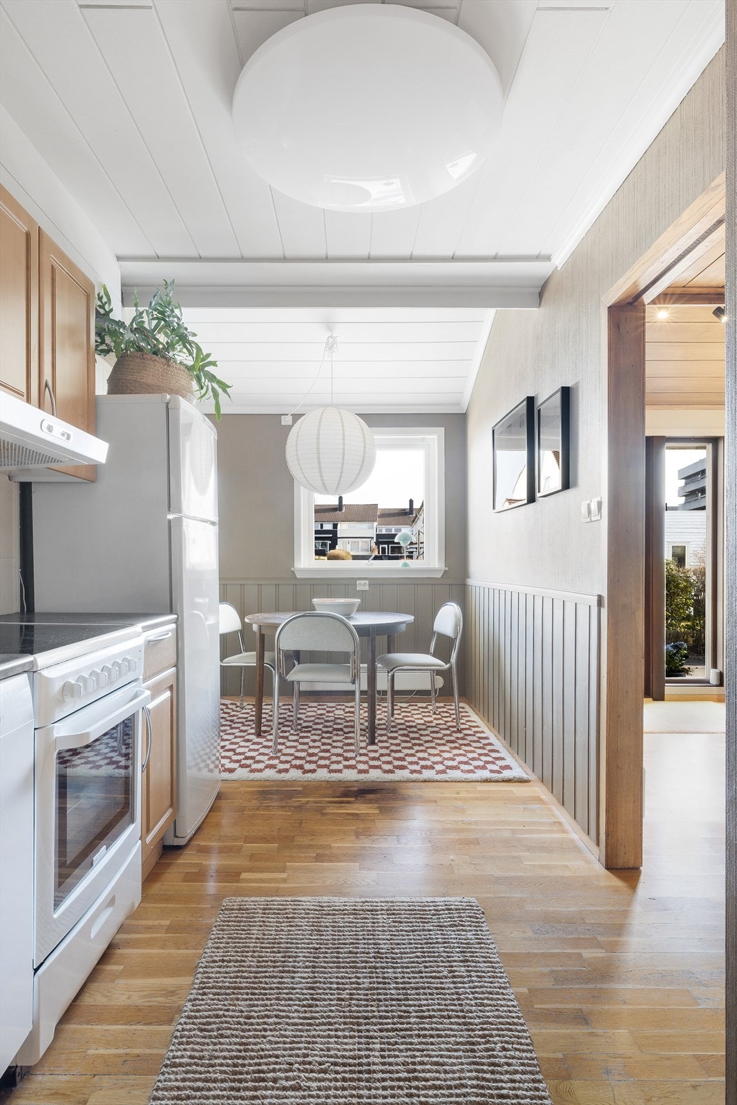 Kjøkkenet er påbygget i 1983. Galleribilde