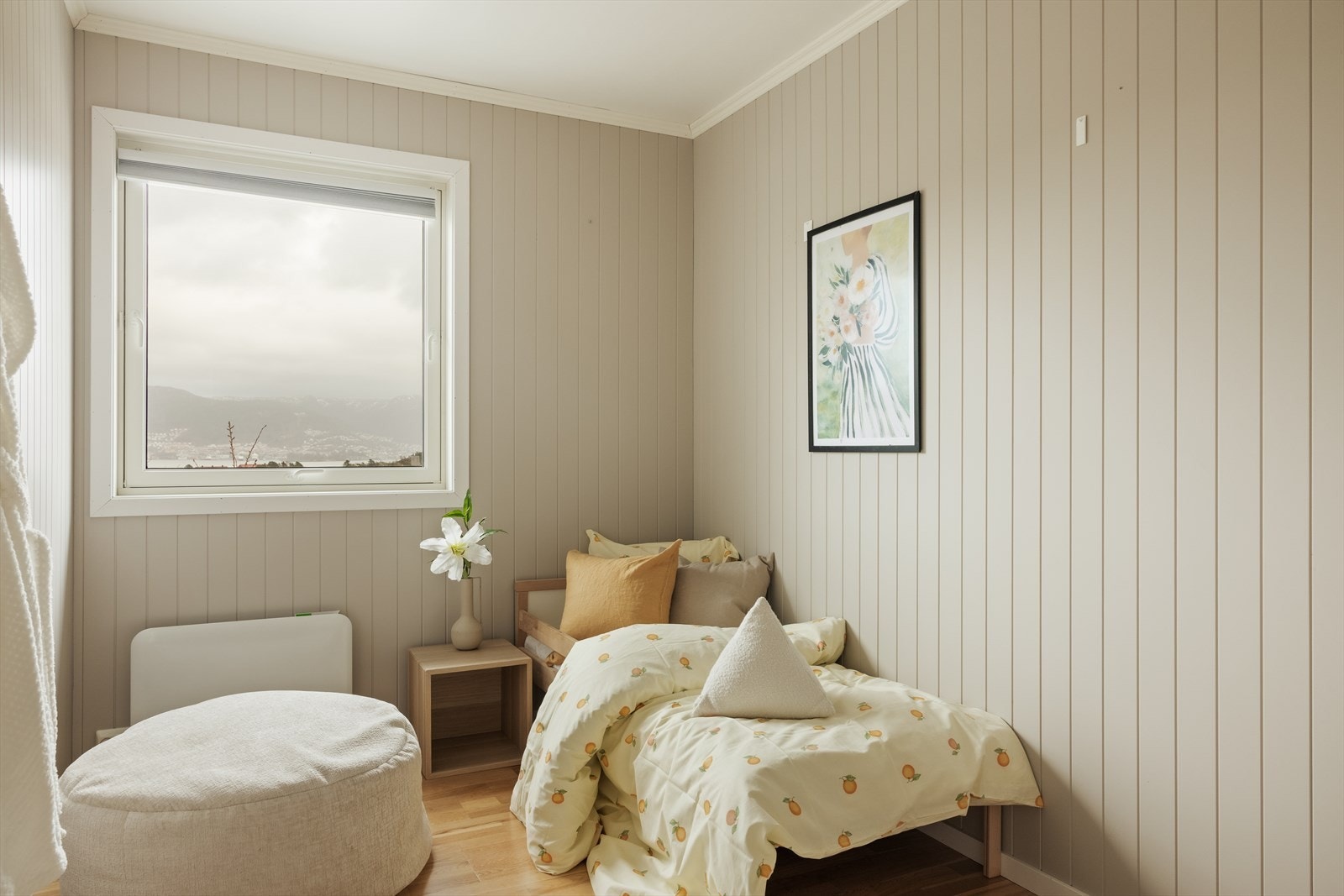 Det tredje soverommet er målt til 6,8 kvm og kan også brukes som kontor Galleribilde