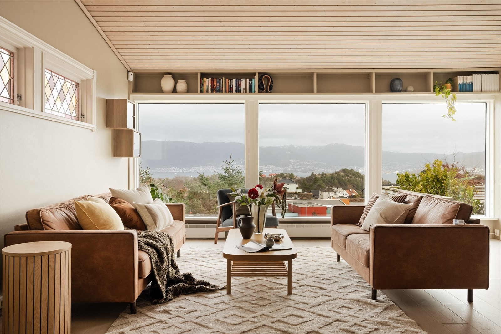 Boligen har et moderne uttrykk, samtidig som sjarmen er ivaretatt Galleribilde