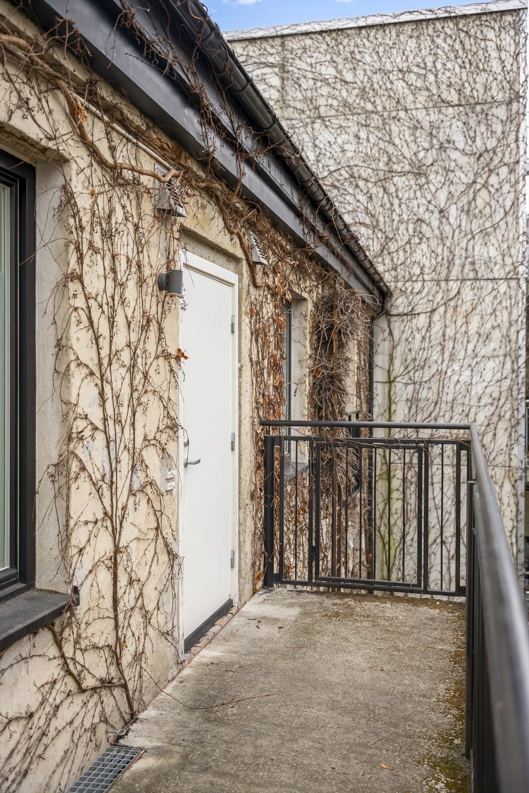 Inngangsparti til leiligheten. Galleribilde