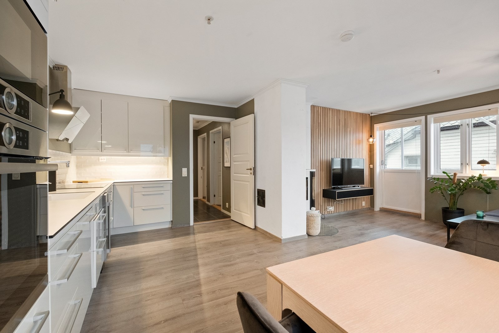 Stue/kjøkken Galleribilde