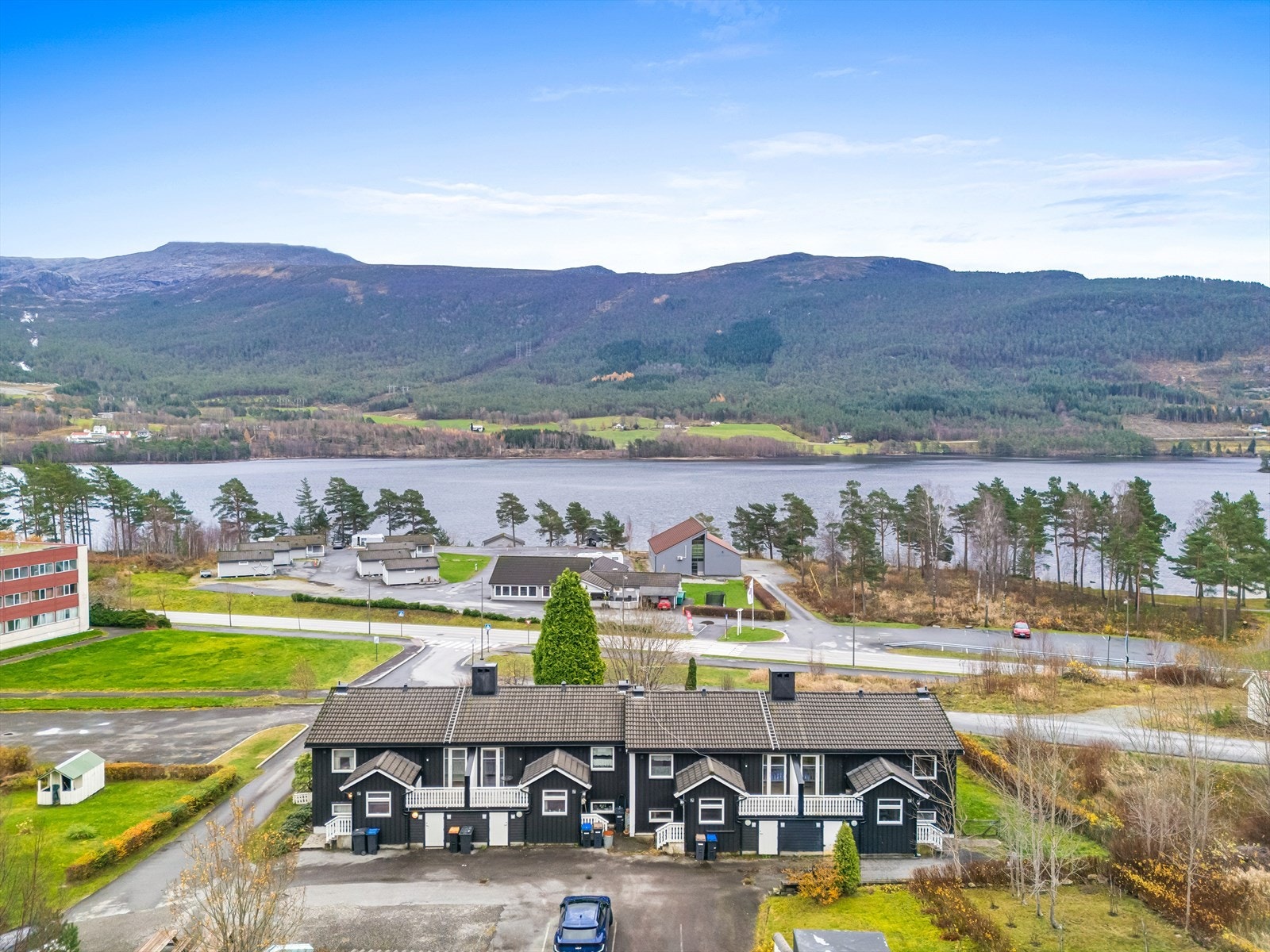 Eiendommen ligger sentralt i et etablert boligområde Galleribilde