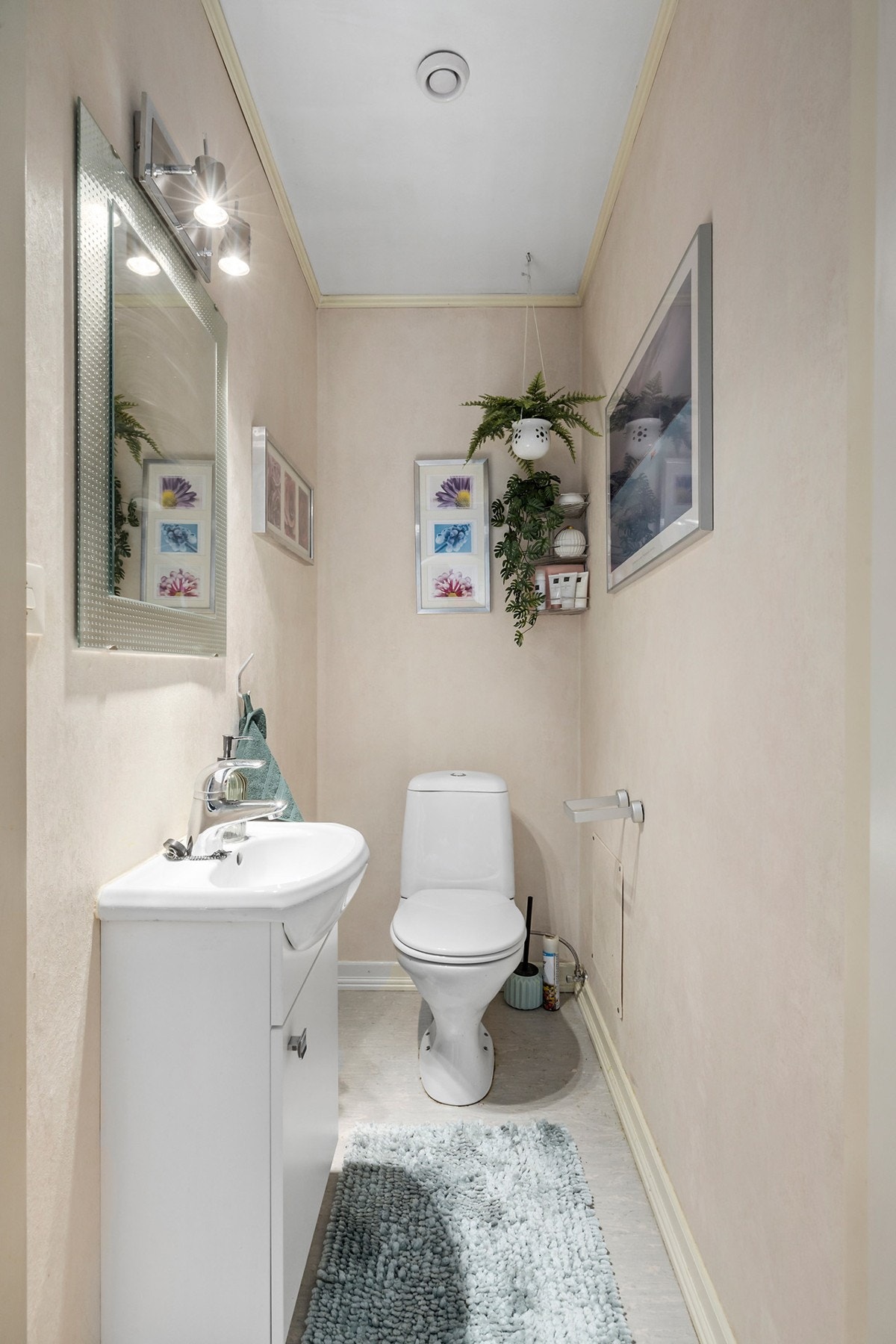 Toalettrom Galleribilde