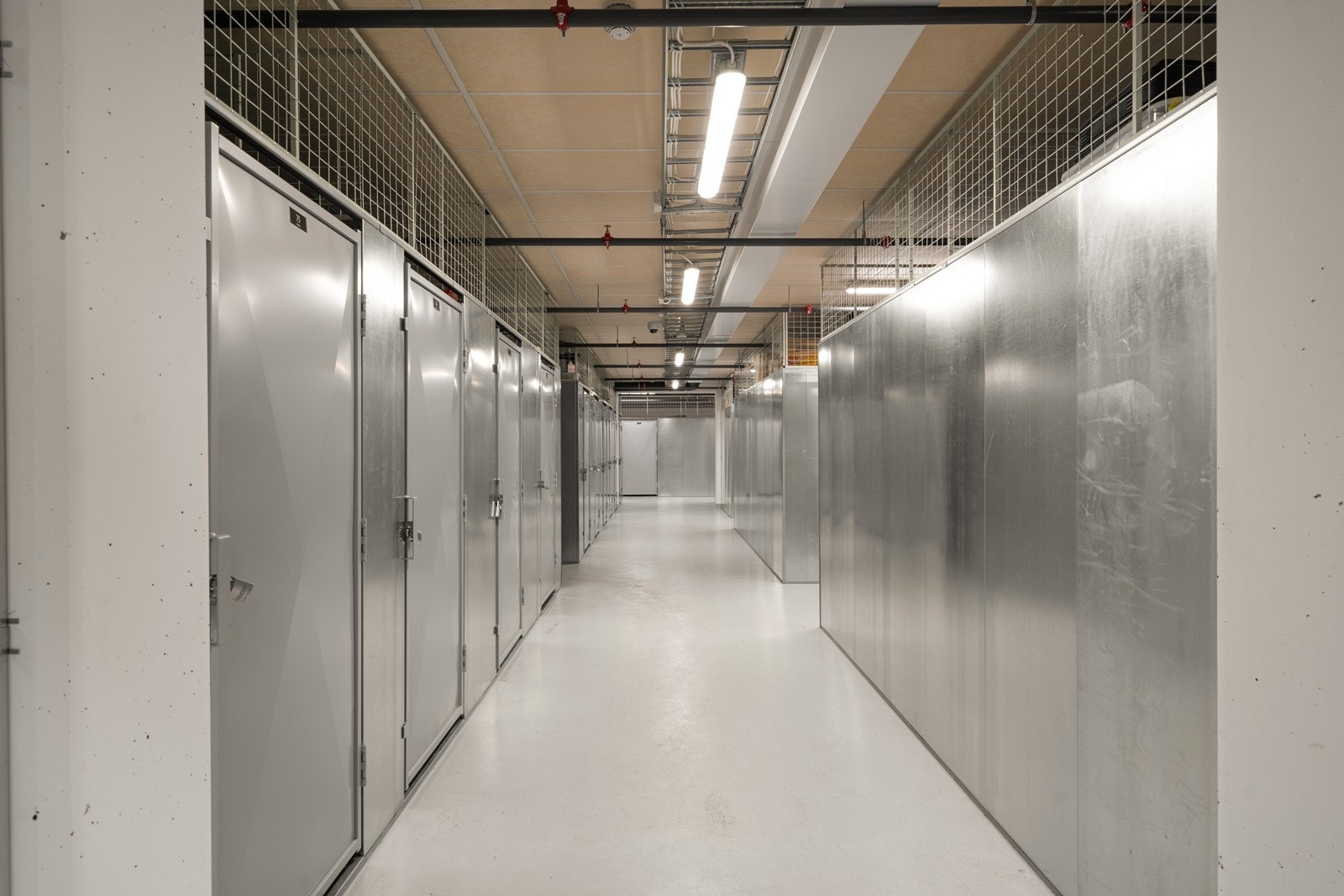 Sportsbod i lukket fellesanlegg. Galleribilde