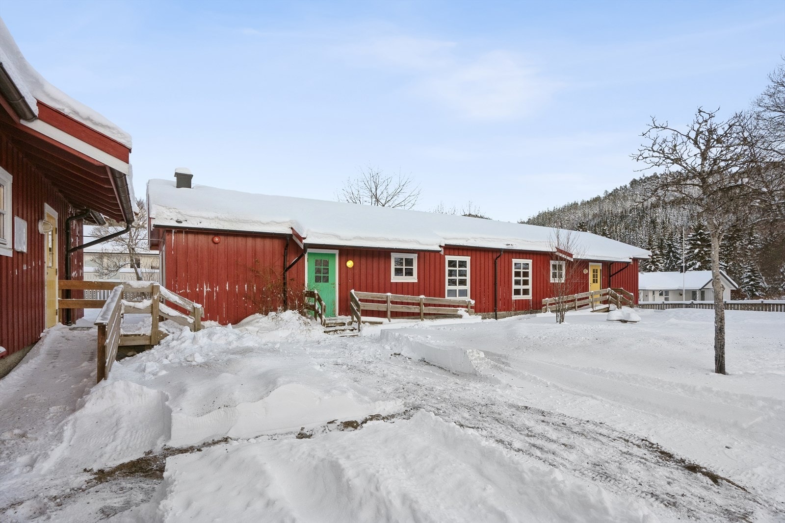 Tidligere Fossbrenna barnehage legges nå ut for salg. Galleribilde