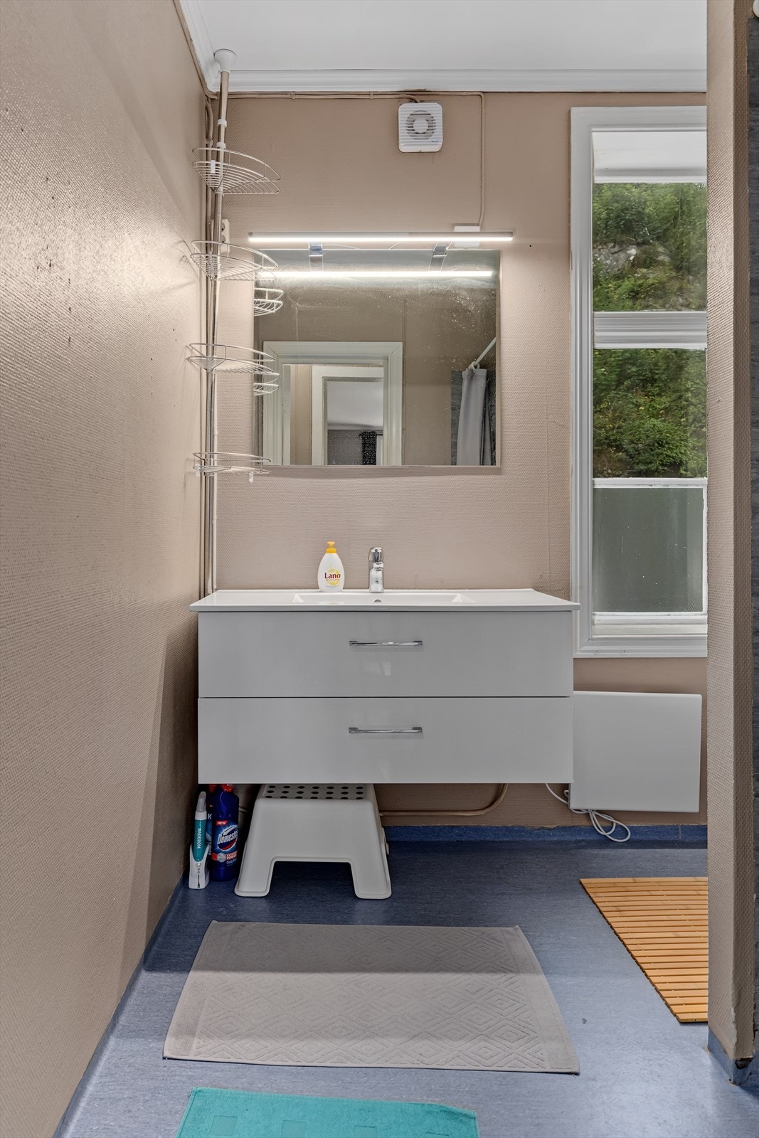 Bad/vaskerom Galleribilde