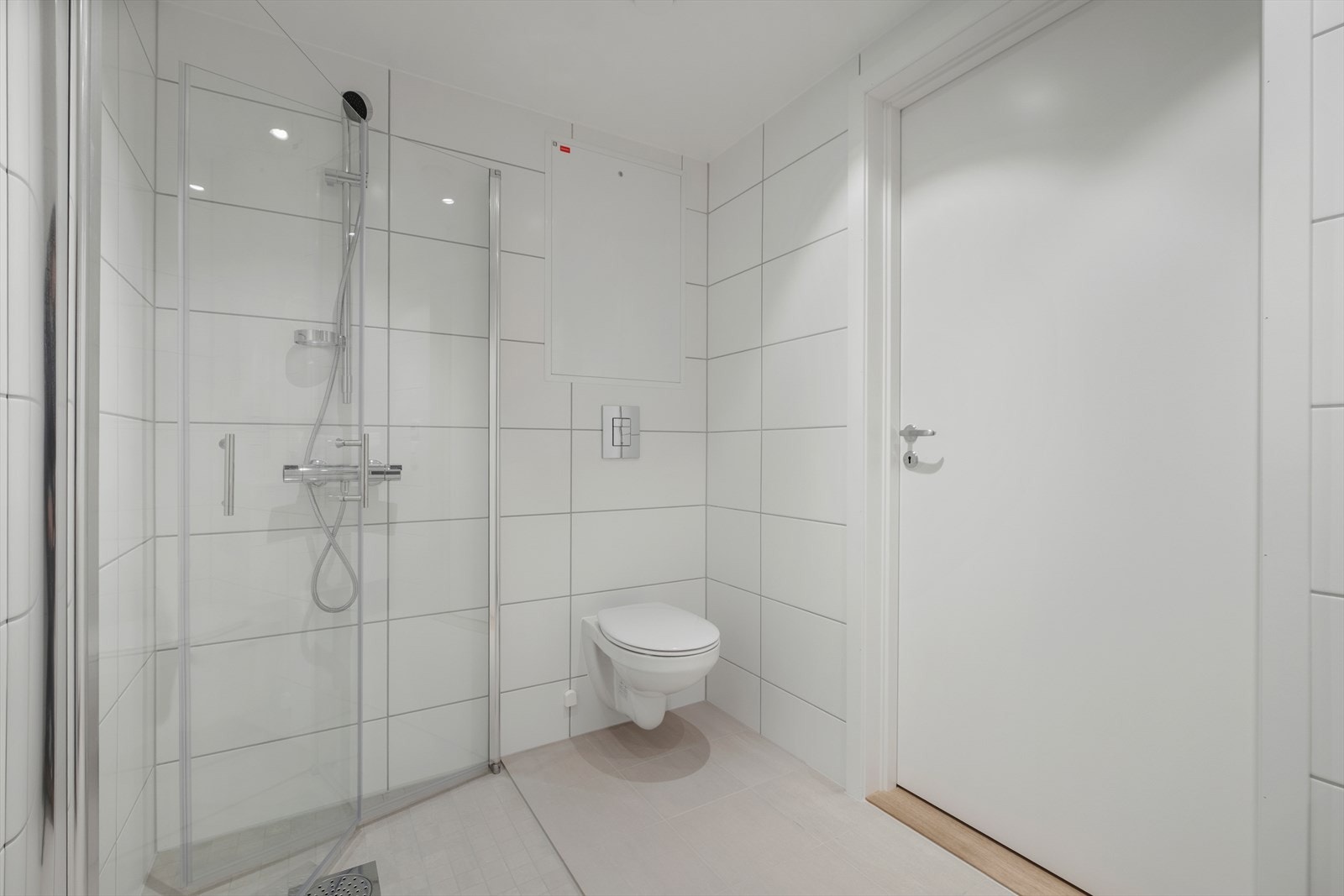 Det er også opplegg for vaskemaskin på baderommet Galleribilde