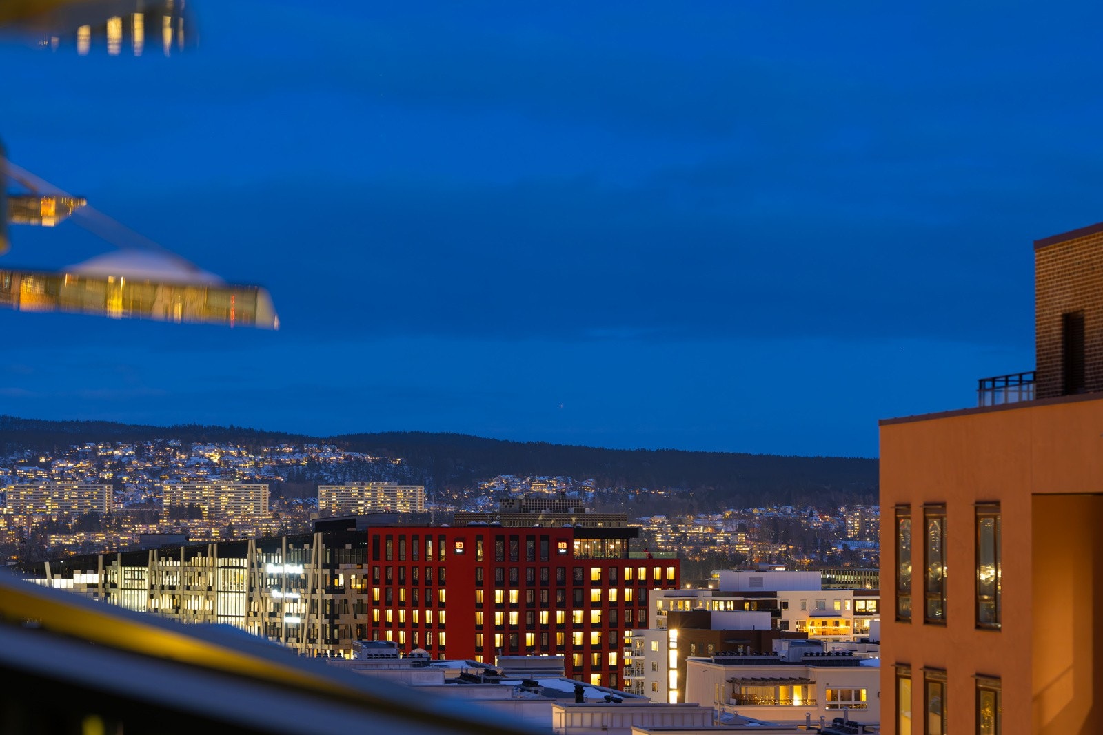 Utsikt mot øst. Galleribilde