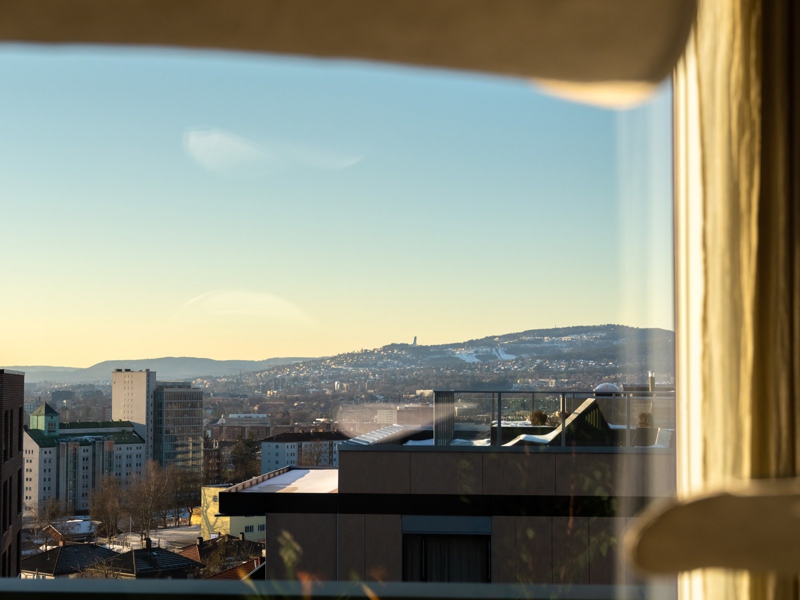 Utsikt mot vest. Galleribilde