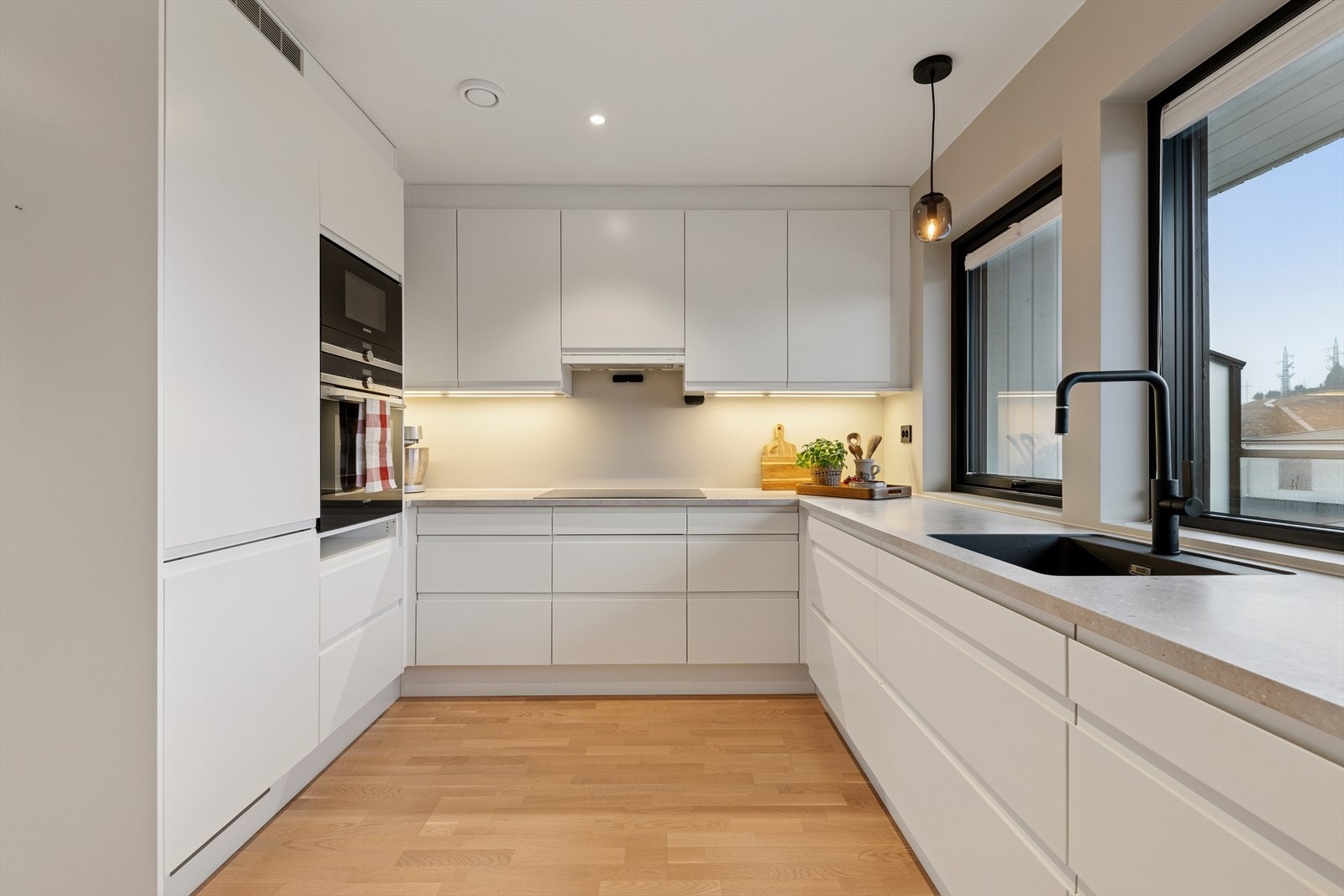 2. etg: Kjøkken Galleribilde