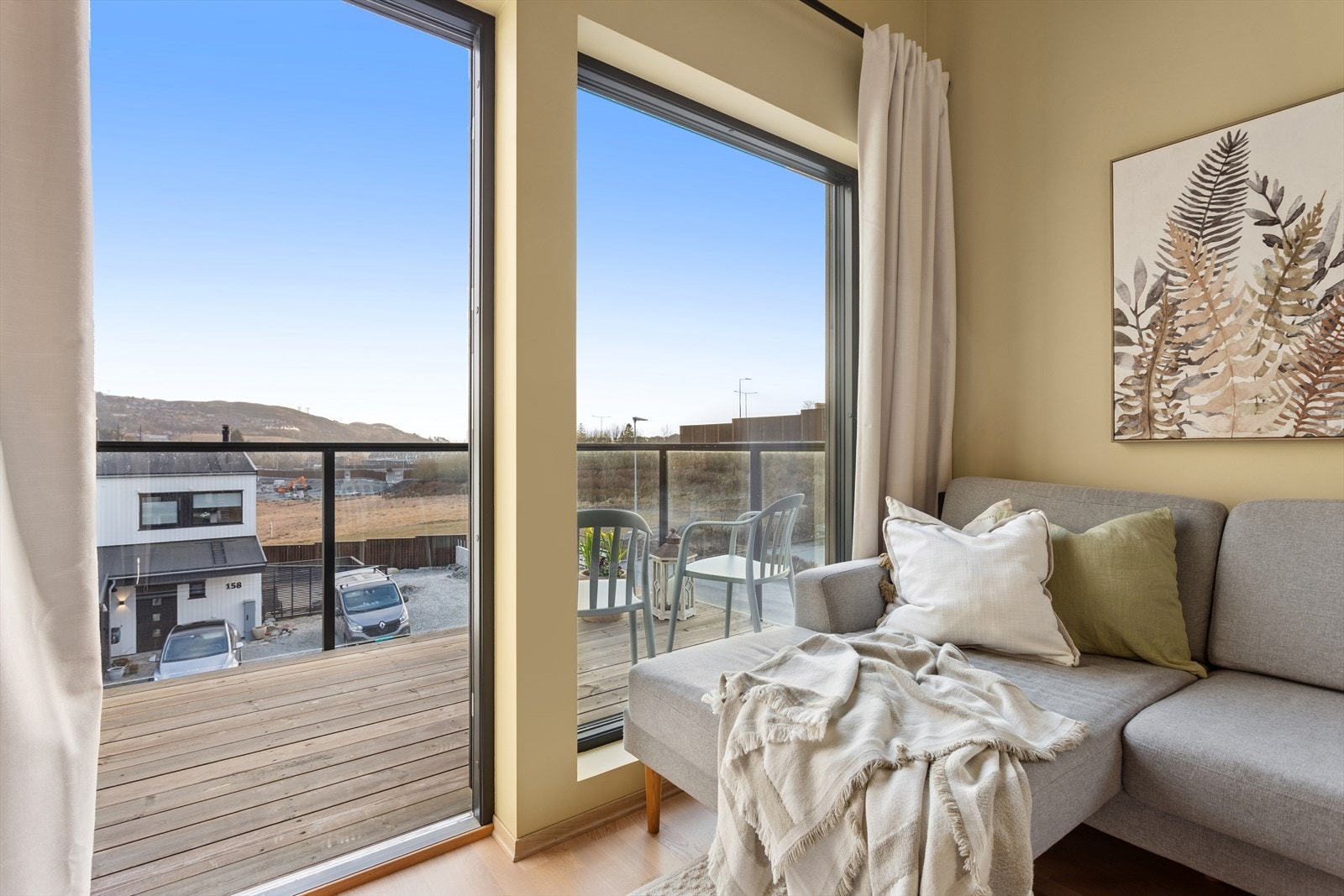 3. etg:
Utgang til balkong fra loftstuen Galleribilde