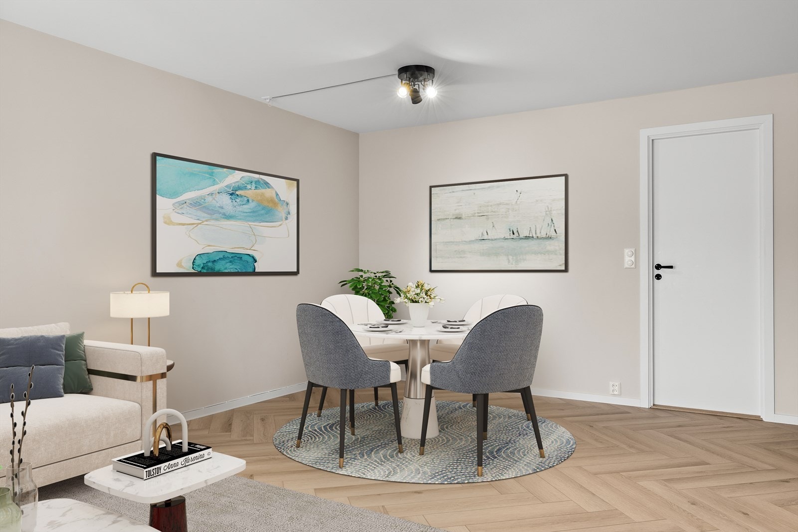 Spisestuedelen. Vegger og tak nymalt i 2025. Ny spilevegg i 2025 Galleribilde