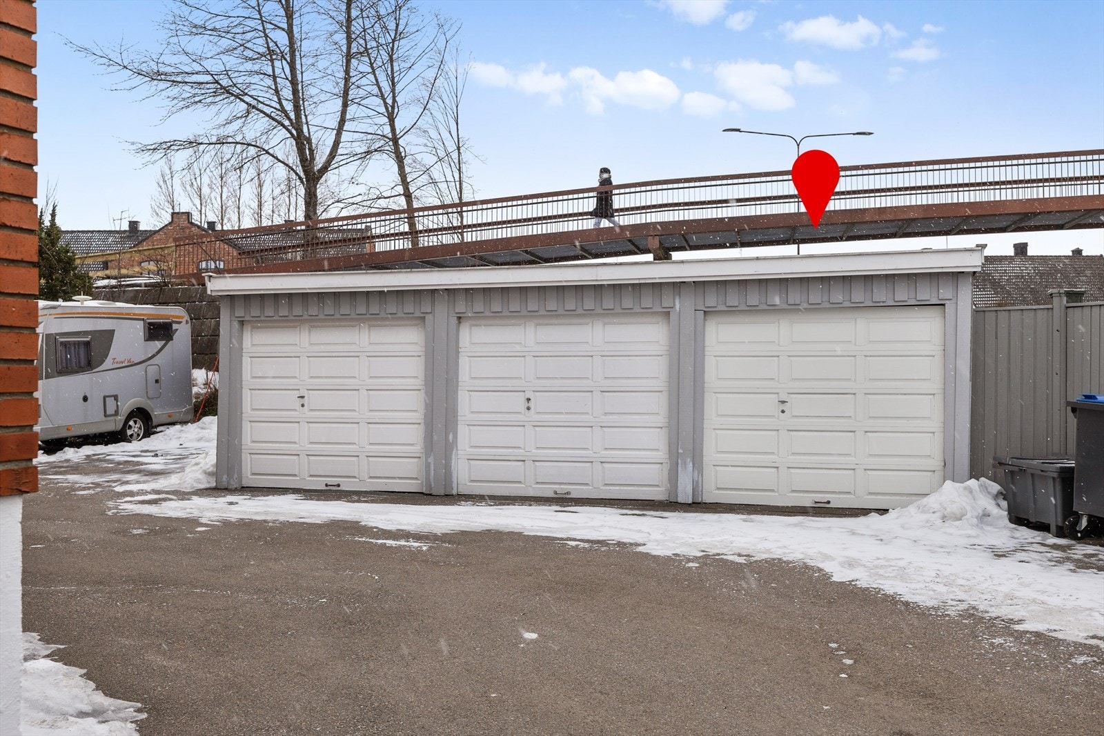 Medfølger garasje Galleribilde