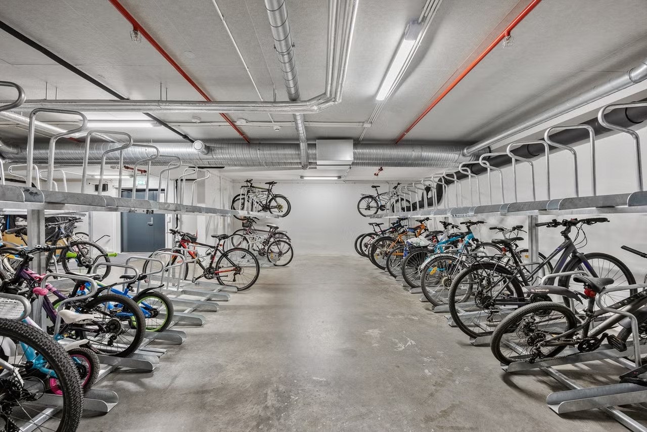 Sykkelparkering i sameiet Galleribilde