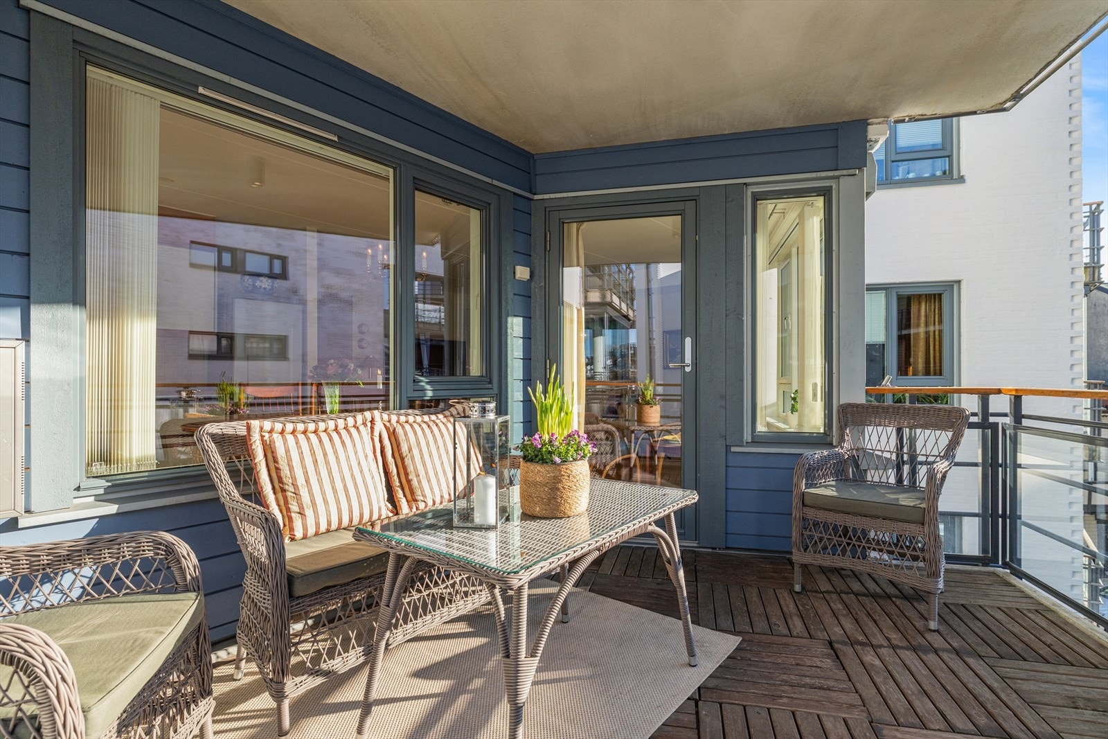 Her nytes fine dager! Galleribilde