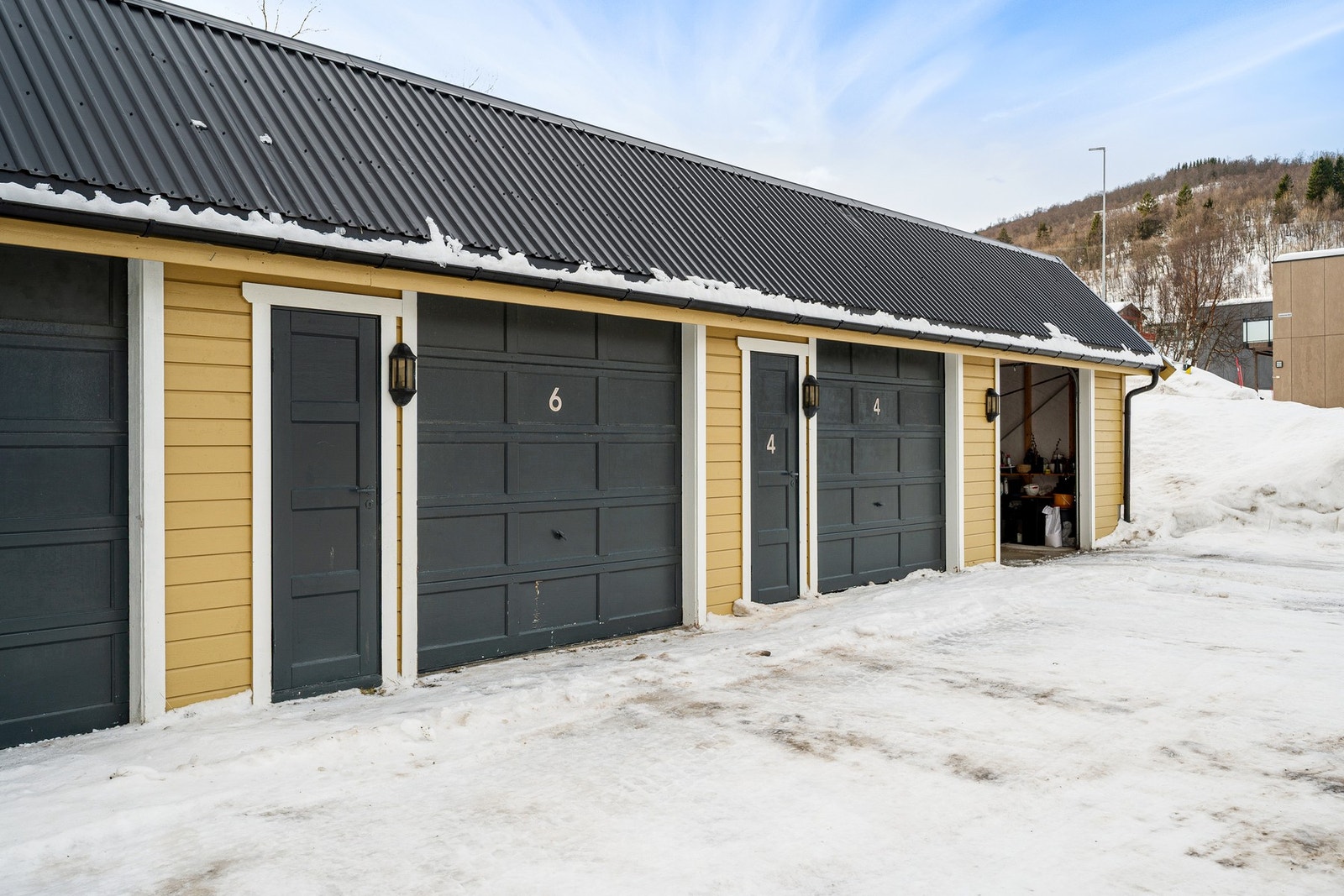 Andelseier disponerer egen garasjeplass Galleribilde