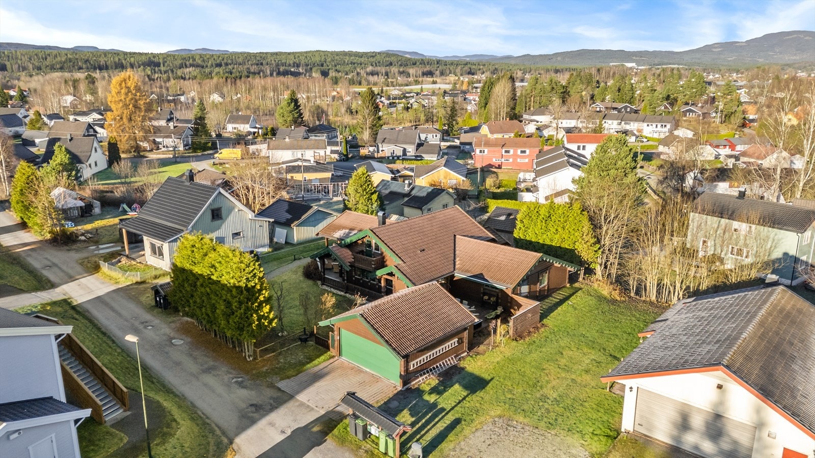 Gode pendlermuligheter med Eidsvoll Verk stasjon kun en kort kjøretur unna. Galleribilde