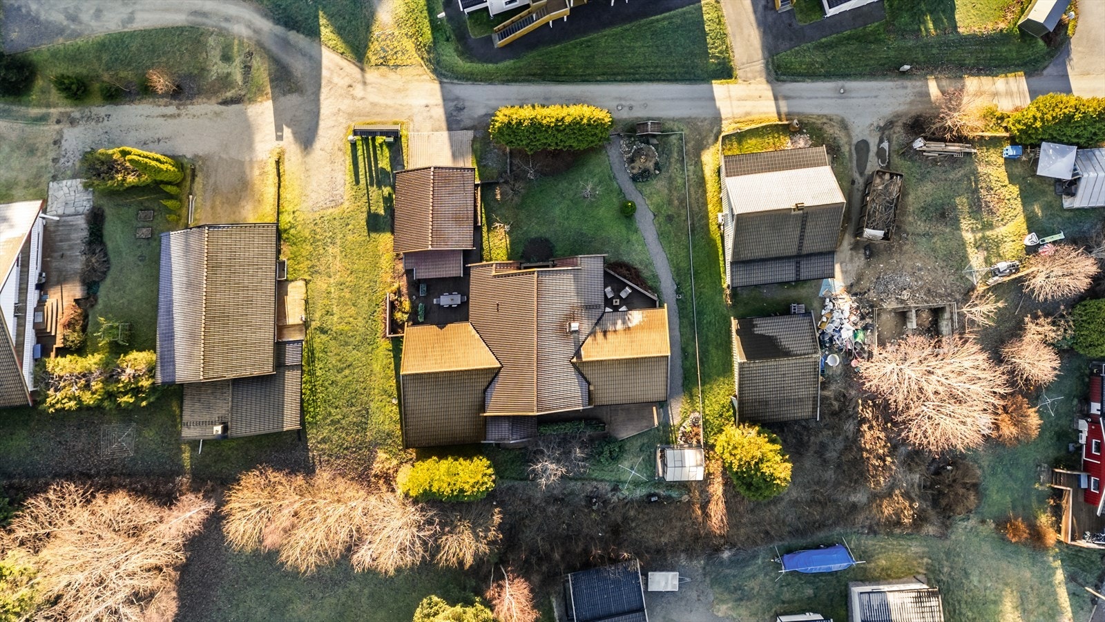 Eiendommen ligger i et etablert og rolig boligområde. Galleribilde