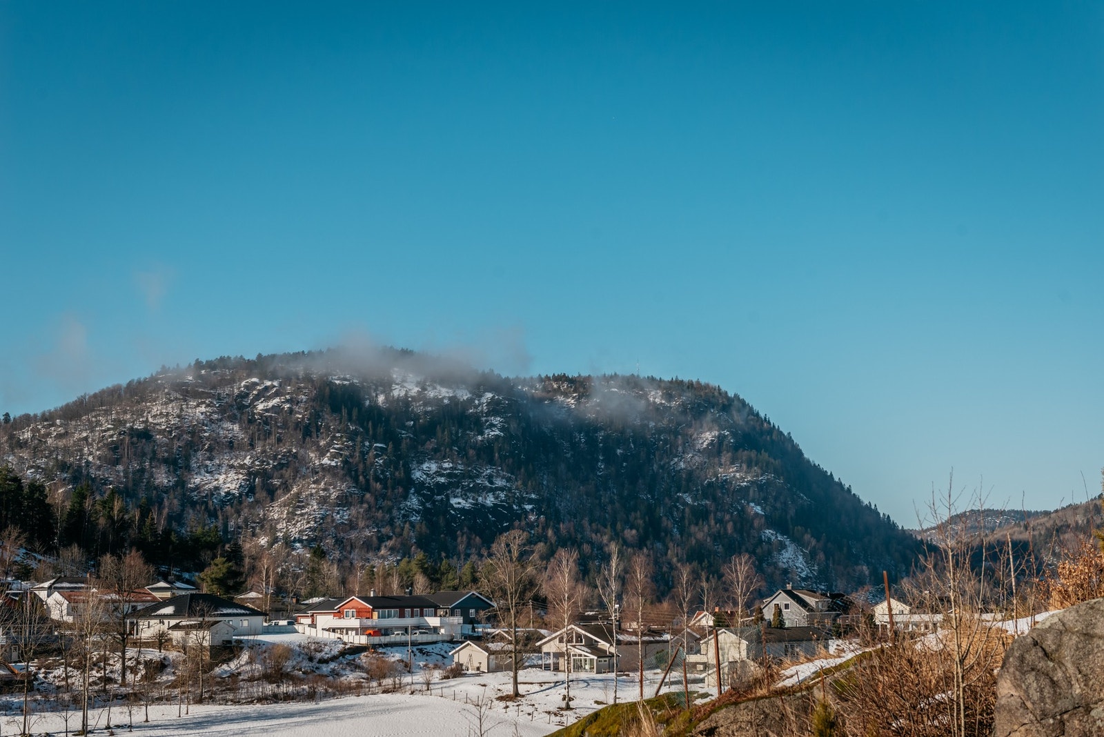 Beliggende med en fint, landlig utsyn i et veletablert boligområde Galleribilde