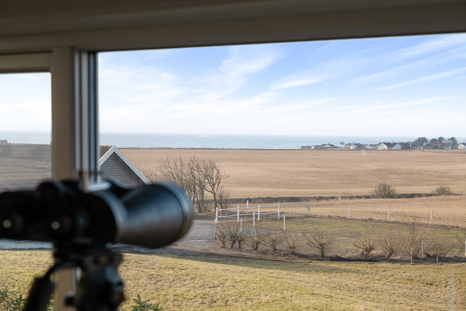 En utsikt som virkelig løfter boligopplevelsen og gir en ro og atmosfære som bare finnes i slike naturnære omgivelser. Galleribilde